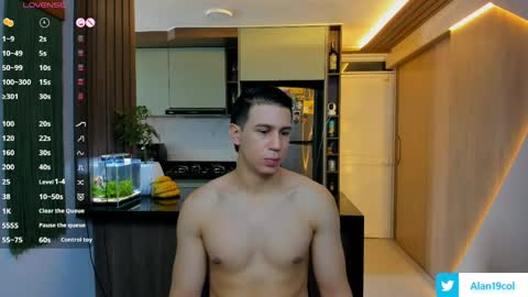 Snapshot of alan_nd_kevin chatting on April 26, 11:52 am Alan Kevin can we reach 100 thumbs up please guys online show from April 26, 11:52 am