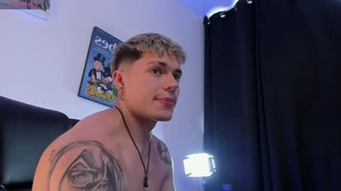 Alan online show from February 3, 5:03 pm