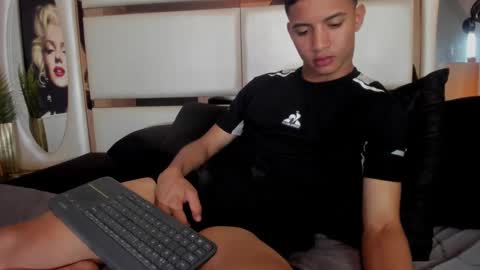 ---Alan--- online show from September 18, 4:47 am