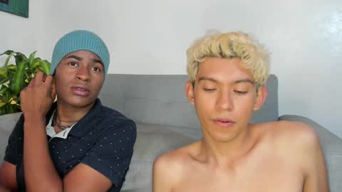 Alan and Criss - WE JUST FRIENDS WITH BENEFITS BOTH VERS online show from December 6, 3:52 am