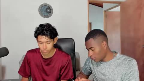 Alan and Criss - WE JUST FRIENDS WITH BENEFITS BOTH VERS online show from February 5, 7:07 pm