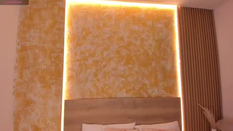 alana_2916 online show from November 4, 2:54 am