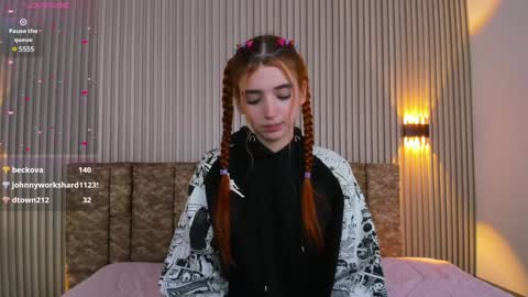 A L A N A  online show from December 19, 3:08 pm