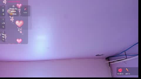 Snapshot of alana__rossetti chatting on March 8, 12:52 pm Alana online show from March 8, 12:52 pm