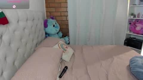 M E L I online show from January 6, 4:11 pm