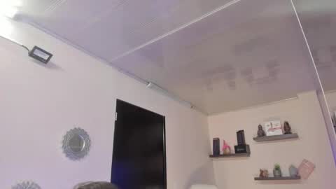 Maeve  online show from January 14, 11:10 am