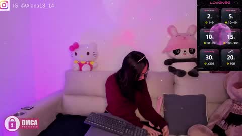 alana_pherson online show from September 27, 12:04 am