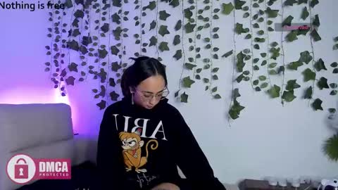 Snapshot of alana_pherson chatting on March 14, 4:51 am alana_pherson online show from March 14, 4:51 am