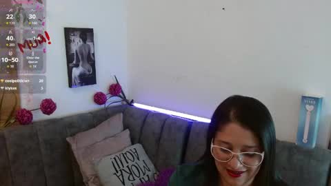 Alana  online show from April 22, 7:48 pm