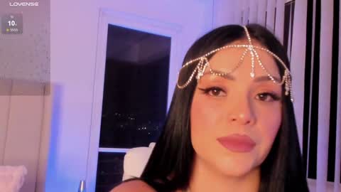 Snapshot of alana_wolff1 chatting on December 5, 2:53 am ALANA online show from December 5, 2:53 am