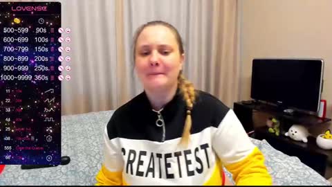 Julia online show from December 10, 7:58 am