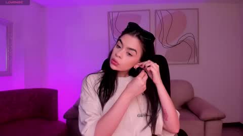 Alana online show from October 23, 12:04 pm