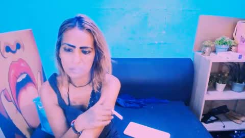 alanadelray online show from January 31, 11:24 am