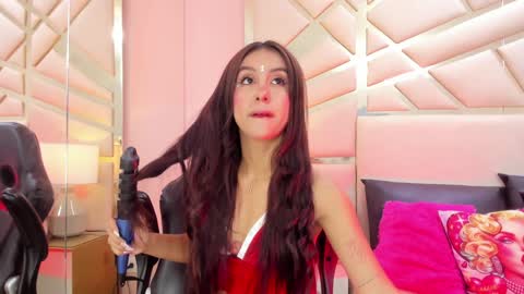 Snapshot of alanajones1 chatting on December 24, 12:00 pm alana online show from December 24, 12:00 pm