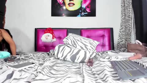 Snapshot of alanalars1 chatting on January 16, 8:46 pm AlanaLars online show from January 16, 8:46 pm