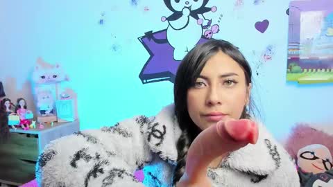 Snapshot of alanalois_ chatting on September 16, 4:46 am ALANA Please follow me online show from September 16, 4:46 am