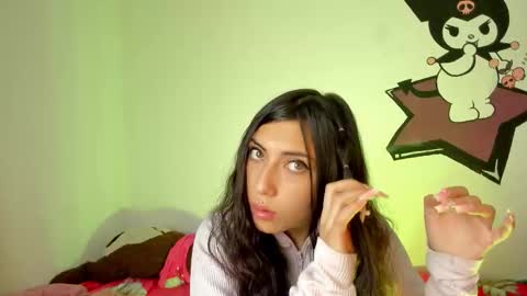 ALANA Please follow me  online show from February 6, 8:01 pm