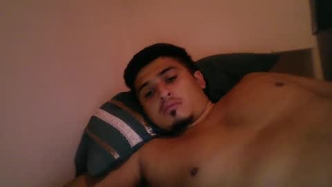 Snapshot of alanargenttt25 chatting on February 4, 10:55 pm alanargenttt25 online show from February 4, 10:55 pm