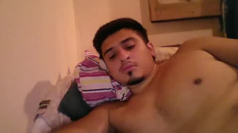 Snapshot of alanargenttt25 chatting on February 6, 11:58 pm alanargenttt25 online show from February 6, 11:58 pm