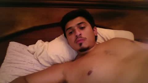 Snapshot of alanargenttt25 chatting on February 25, 3:52 am alanargenttt25 online show from February 25, 3:52 am