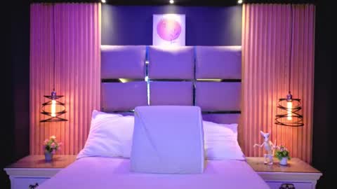 Sasha online show from April 22, 11:45 am