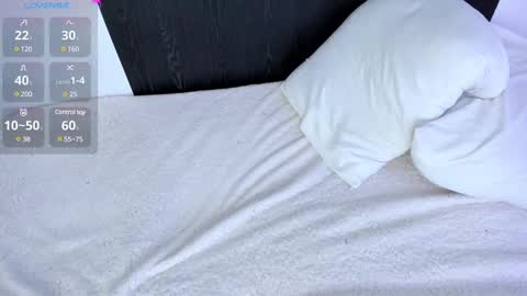 alanblack1 online show from February 6, 4:14 pm