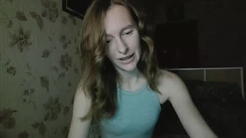 Elisa online show from October 25, 8:03 pm