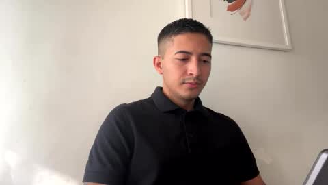 alanj998 online show from October 2, 9:11 pm