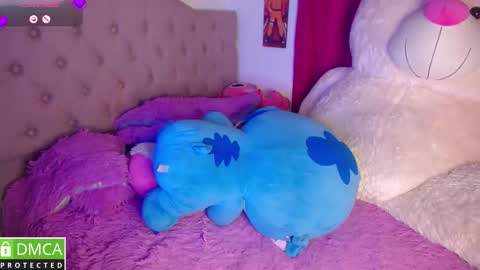 lanna online show from November 8, 3:23 pm