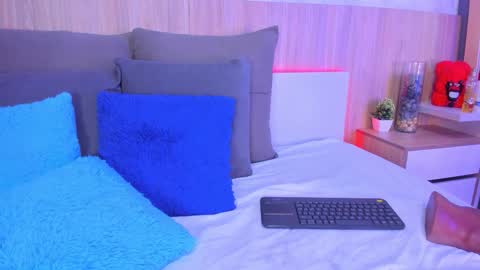 Alanna  online show from February 11, 2:11 pm