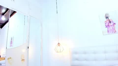 Snapshot of alanna_miaw chatting on May 11, 4:04 pm alanna_miaw online show from May 11, 4:04 pm