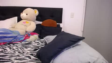 alanna_new1 online show from February 18, 12:37 am