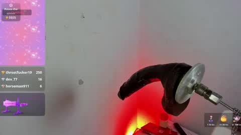 Snapshot of alanna_sloppy chatting on January 14, 7:03 am alana silver online show from January 14, 7:03 am