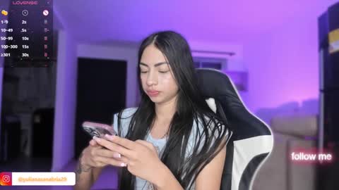    online show from December 4, 2:20 am