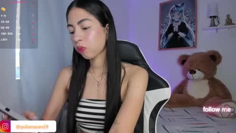    online show from February 22, 12:19 pm