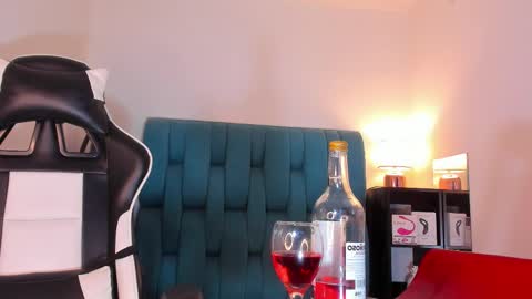 alannaughty_ online show from February 14, 3:54 am