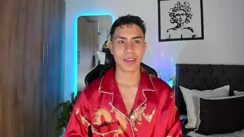 alannaughty_ online show from March 15, 5:57 am