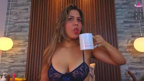 alannavidal online show from May 26, 3:02 am
