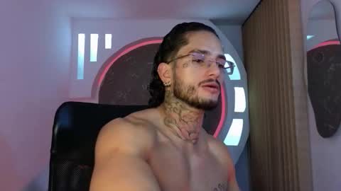 alan online show from November 23, 10:15 am