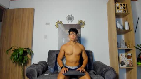 Snapshot of alansex66 chatting on September 11, 12:55 am Alan online show from September 11, 12:55 am