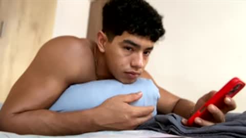 Alan online show from March 9, 4:44 pm