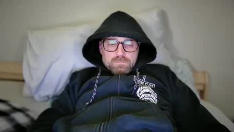 Snapshot of alarmtech1980 chatting on November 18, 3:56 am alarmtech1980 online show from November 18, 3:56 am