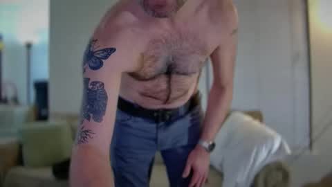 Snapshot of alarmtech1980 chatting on November 26, 11:00 am alarmtech1980 online show from November 26, 11:00 am