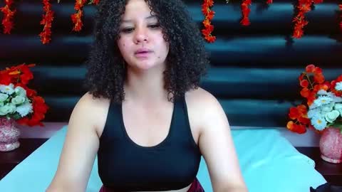 Snapshot of alasmith_ chatting on January 12, 1:32 am AlaSmith online show from January 12, 1:32 am