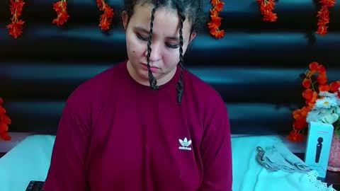 Snapshot of alasmith_ chatting on January 29, 8:08 am AlaSmith online show from January 29, 8:08 am