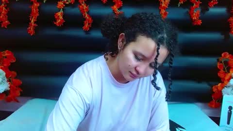 Snapshot of alasmith_ chatting on February 4, 8:02 am AlaSmith online show from February 4, 8:02 am