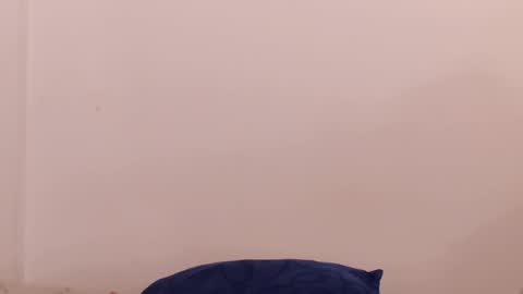 alasska_18 online show from October 10, 9:58 pm