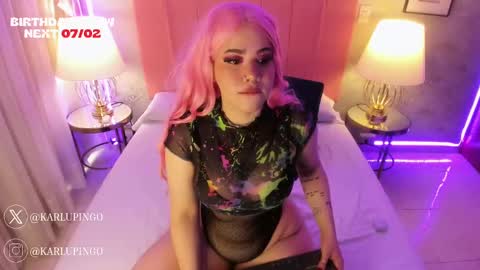 albaandthayron online show from February 5, 12:06 pm