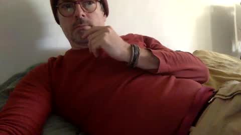 albandant online show from December 3, 2:16 pm