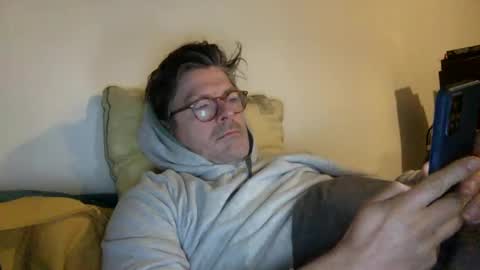 albandant online show from March 2, 7:45 pm